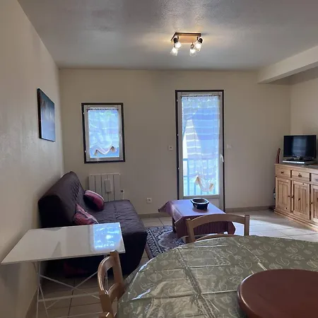 Vakantiehuis Familial Pour 10 Pers. Avec Parking A - Fr-1-812-150